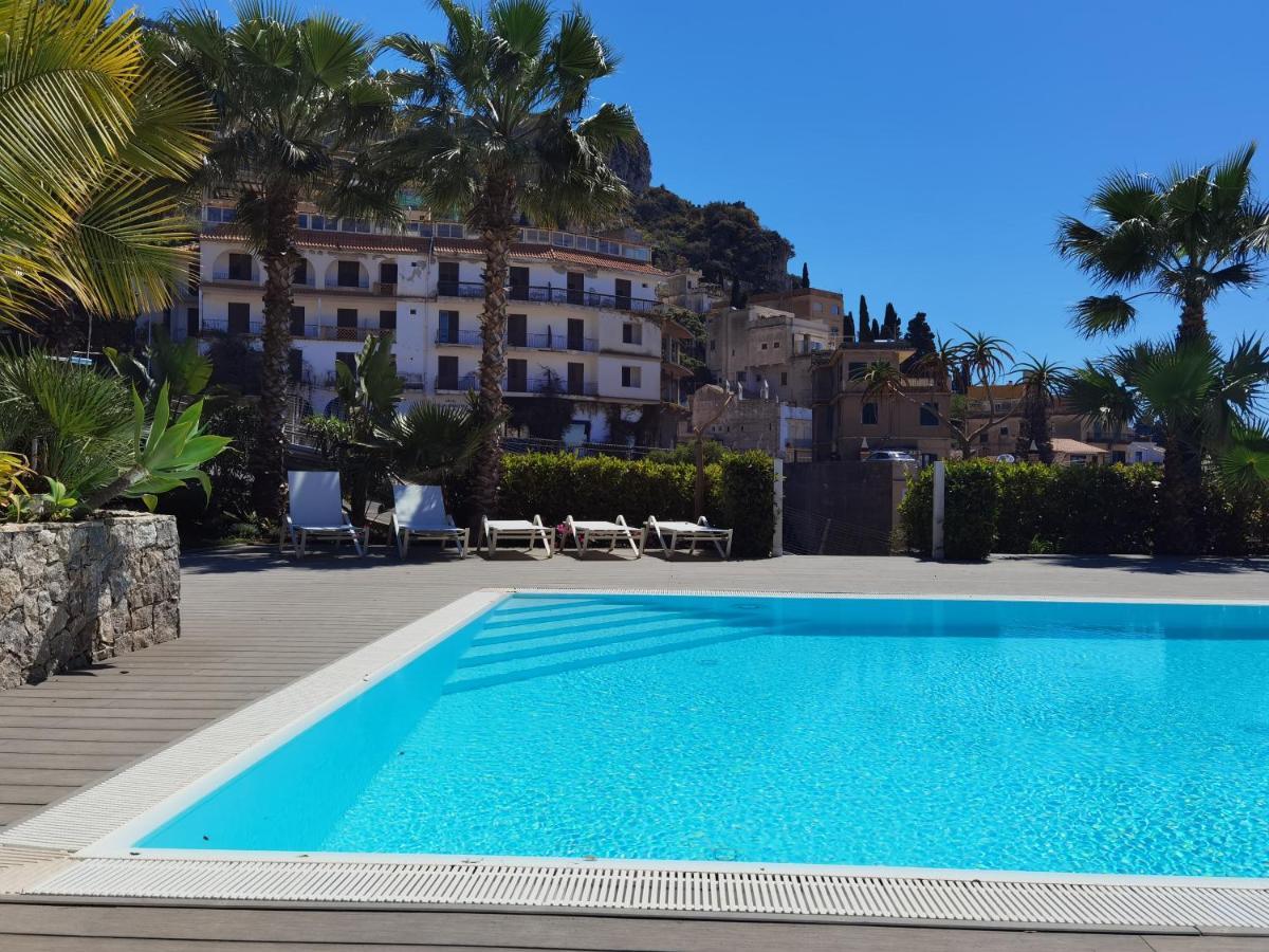 Art By Holidays Apartment Taormina
